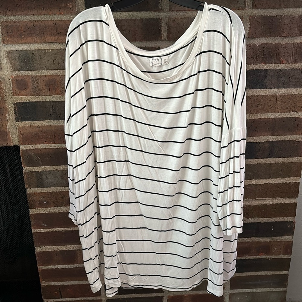 Womens Plus Maurice’s 24/7 Top, White/Black stripe, 3X